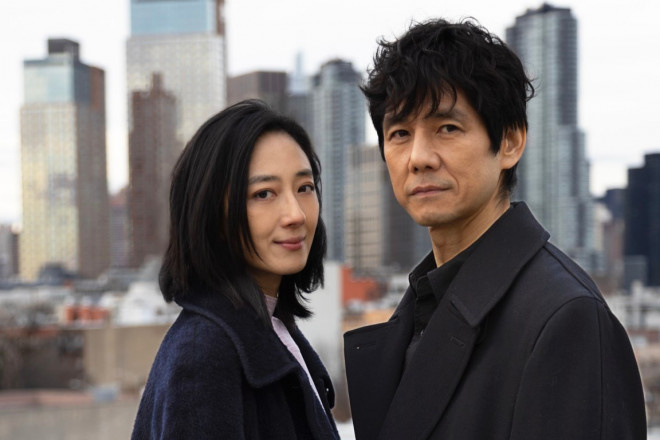 《亲爱的陌生人》曝海报 西岛秀俊×桂纶镁饰夫妻